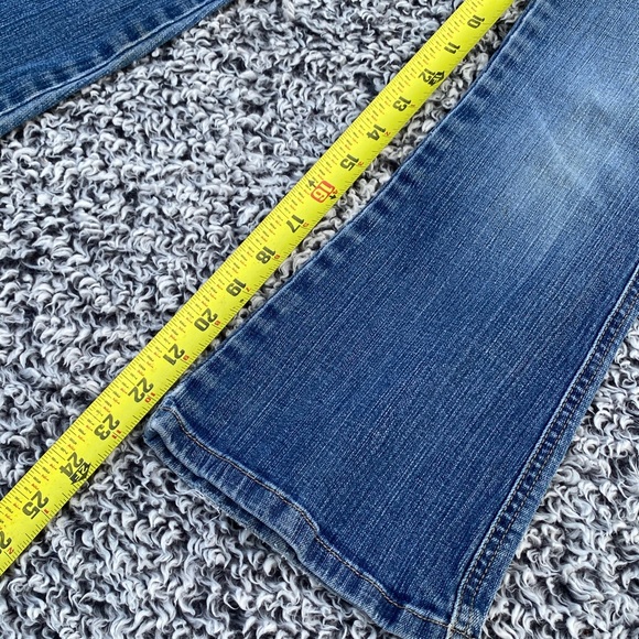 Mudd Decorative Flare Jeans - Picture 6 of 13